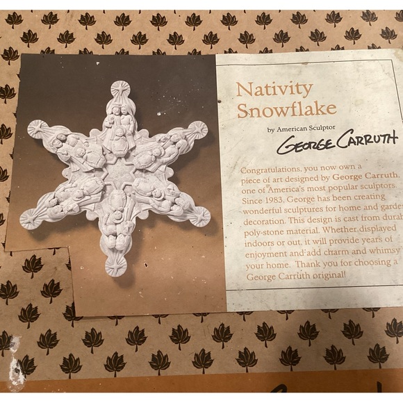 George Carruth Poly-Stone Nativity Snowflake - Picture 4 of 4